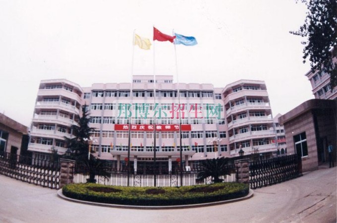 鄭州鐵路職業(yè)技術(shù)學院是幾專