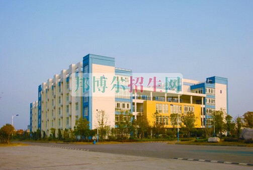 江西醫(yī)學(xué)高等?？茖W(xué)校