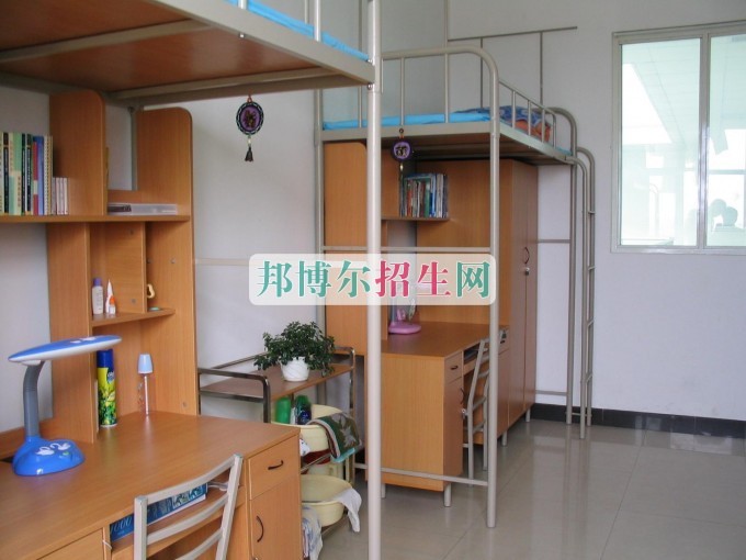 上中?？梢钥即髮W嗎