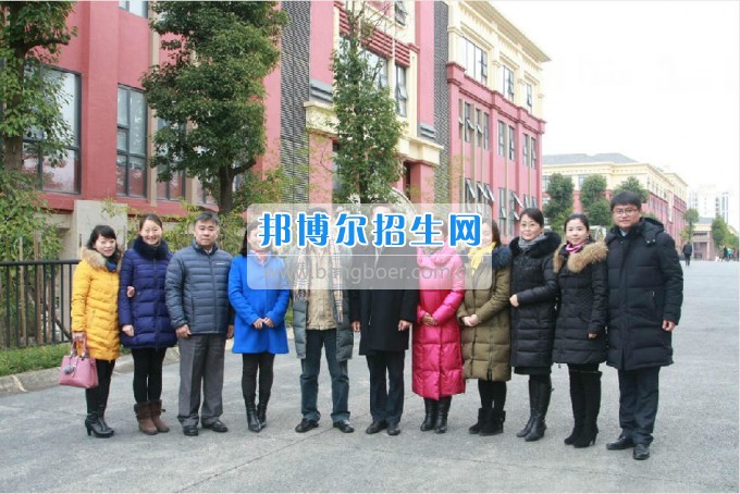 貴陽(yáng)幼兒師范學(xué)校校本培訓(xùn)拉開新學(xué)期序幕，2017擼起袖子加油干！