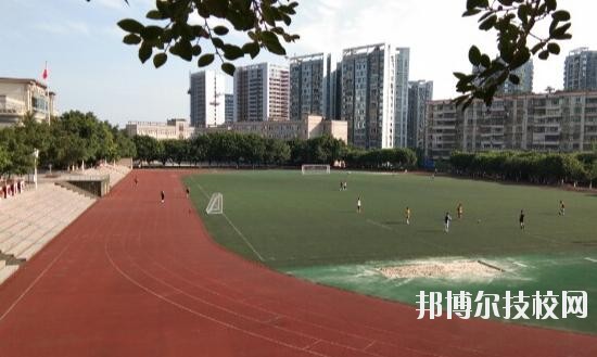 重慶渝北職業(yè)教育中心2020年報名條件、招生要求、招生對象