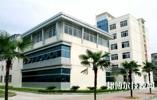 江西化學(xué)工業(yè)技工學(xué)校怎么樣、好不好