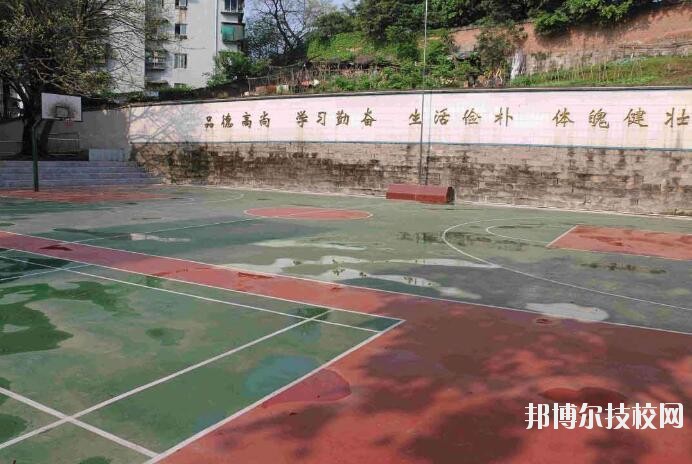 重慶醫(yī)藥經(jīng)貿(mào)學(xué)校2020年有哪些專(zhuān)業(yè)