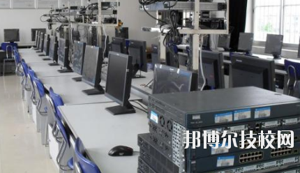 甘肅省藝術(shù)設(shè)計學(xué)校2020年學(xué)費、收費多少