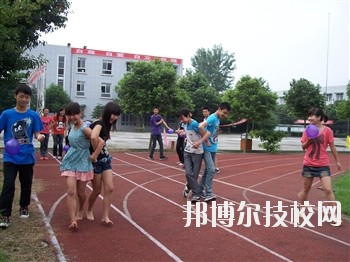 成都金海洋創(chuàng)意產(chǎn)業(yè)職業(yè)技術學校2020年招生辦聯(lián)系電話