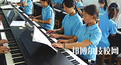 金昌職業(yè)技術(shù)學校2020年報名條件、招生要求、招生對象