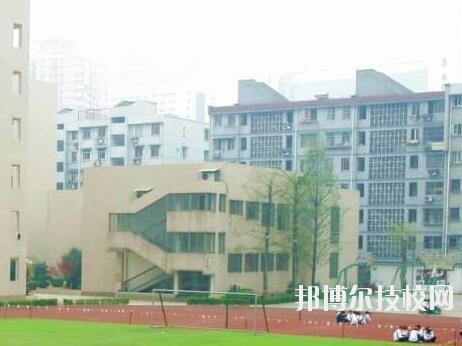 杭州人民職業(yè)學(xué)校2020年報名條件、招生要求、招生對象