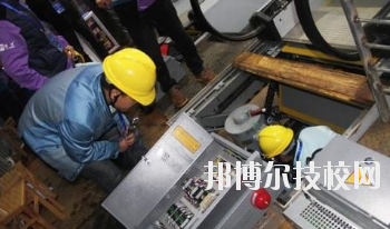 武威信息工程學校2020年學費、收費多少