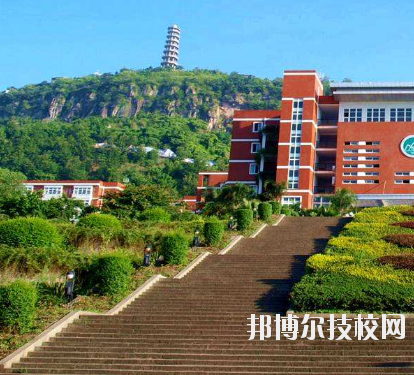 重慶南桐礦業(yè)有限責任公司技工學校2020年報名條件、招生要求、招生對象