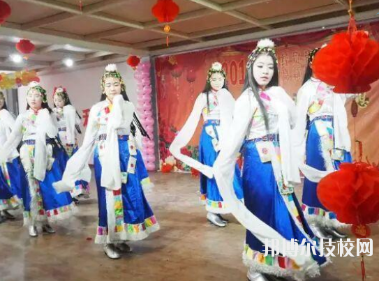 安康高新中等職業(yè)學(xué)校2020年報(bào)名條件、招生要求、招生對(duì)象 