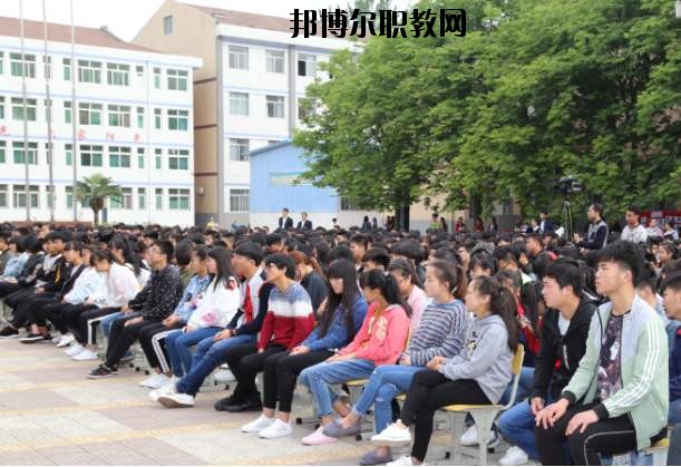 眉縣職業(yè)教育中心2020年報名條件、招生要求、招生對象 