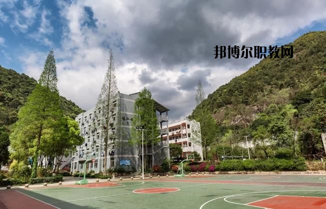 永嘉縣職業(yè)中學(xué)2020年報名條件、招生要求、招生對象