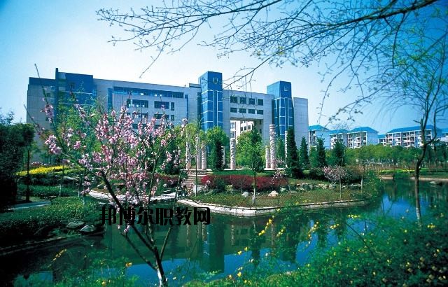 通山職教中心2020年報名條件、招生要求、招生對象