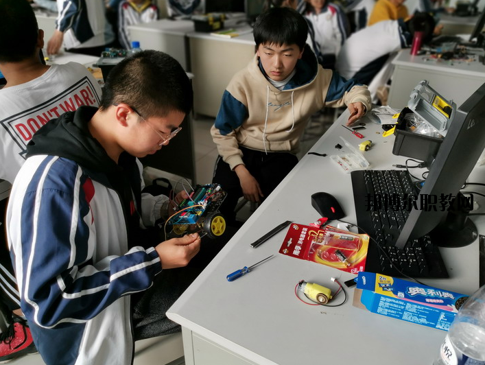 常州劉國鈞高等職業(yè)技術(shù)學校2020年招生辦聯(lián)系電話