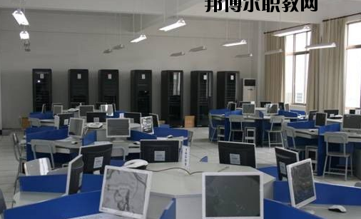 廣東南方技師學(xué)院2020年報(bào)名條件、招生要求、招生對(duì)象