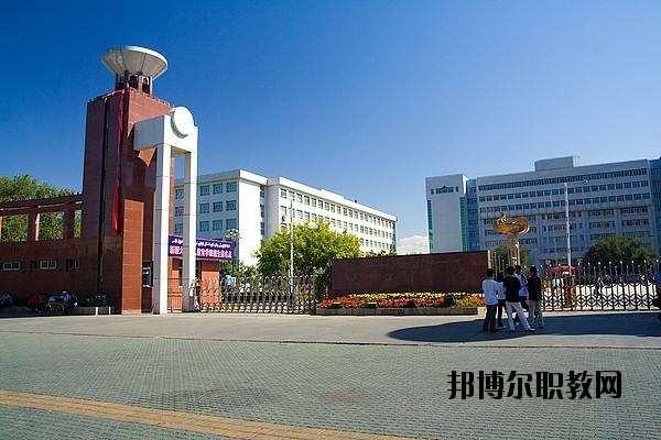 黃梅理工學(xué)校2020年報名條件、招生要求、招生對象