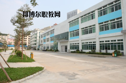 東莞機(jī)電工程學(xué)校2020年報(bào)名條件、招生要求、招生對(duì)象