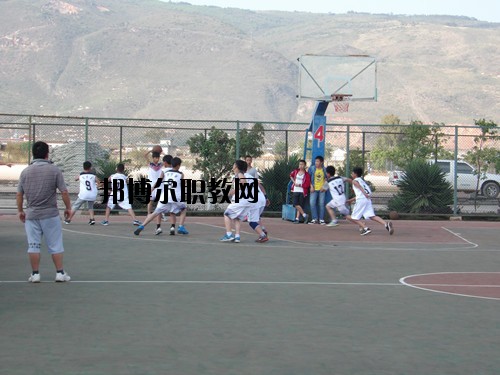 彌勒縣職教中心怎么樣、好不好