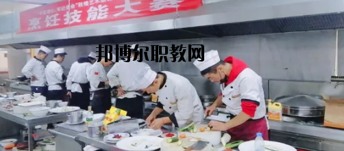 敦煌藝術(shù)旅游中等專業(yè)學(xué)校2020年學(xué)費(fèi)、收費(fèi)多少
