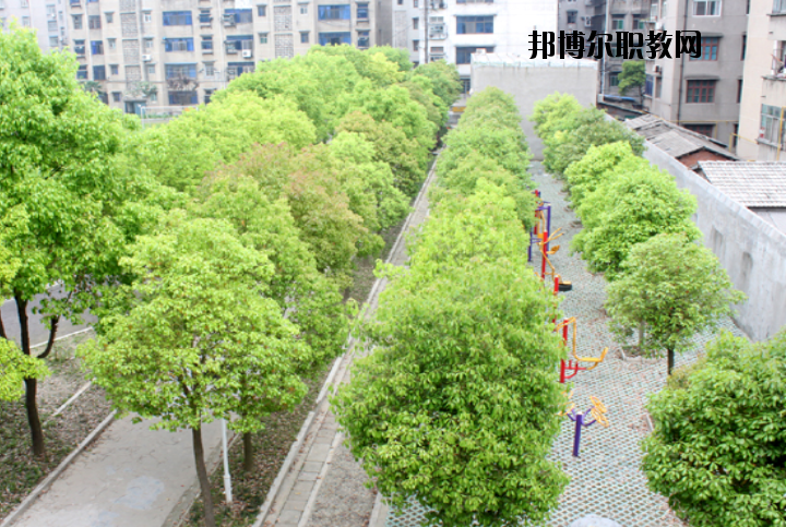 湖北潛江衛(wèi)生學(xué)校怎么樣、好不好