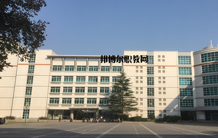 鄭州輕工業(yè)學(xué)校2021年報(bào)名條件、招生要求、招生對(duì)象