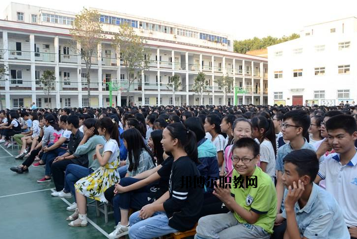 南陽第二中等職業(yè)學校2021年報名條件、招生要求、招生對象