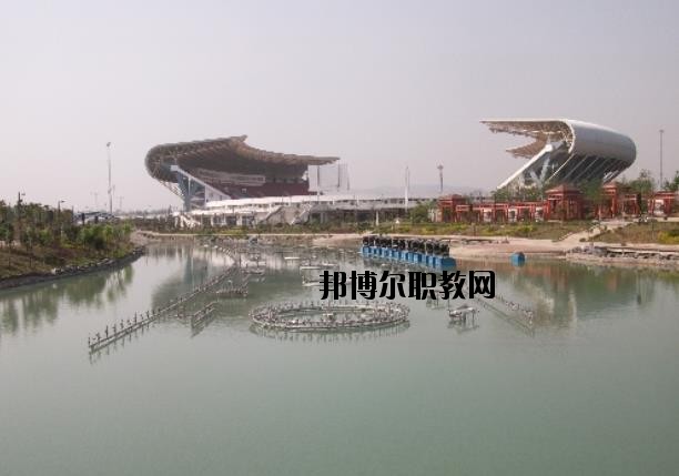 荊門現(xiàn)代學(xué)校2020年報(bào)名條件、招生要求、招生對(duì)象