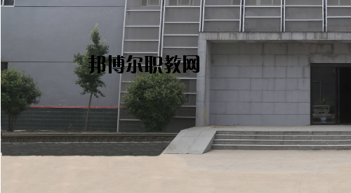 許昌職業(yè)技術(shù)學(xué)院附屬中專2021年報(bào)名條件、招生要求、招生對(duì)象