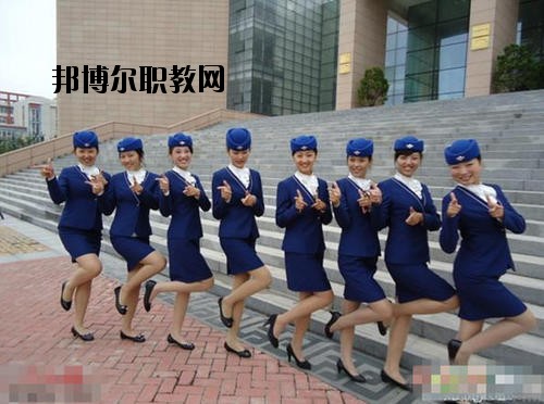 成都翔飛航空職業(yè)技術(shù)學(xué)校2020年報(bào)名條件、招生要求、招生對(duì)象