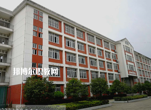 合肥通用技術(shù)學(xué)校2020年報名條件、招生要求、招生對象