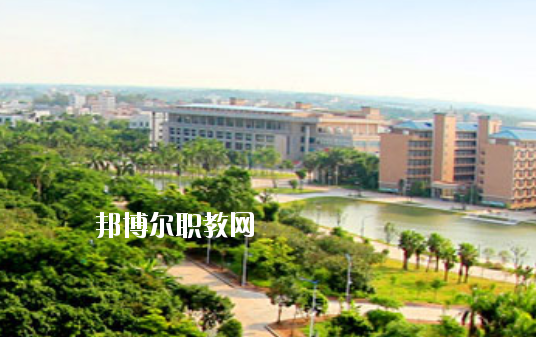 湛江理工職業(yè)學(xué)校2020年報(bào)名條件、招生要求、招生對(duì)象