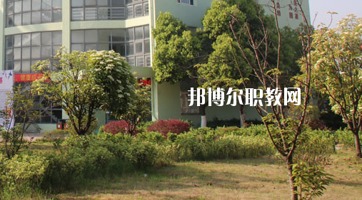 合肥騰飛學(xué)校2020年報(bào)名條件、招生要求、招生對(duì)象