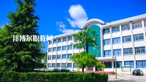 崇信縣職業(yè)教育中心怎么樣、好不好