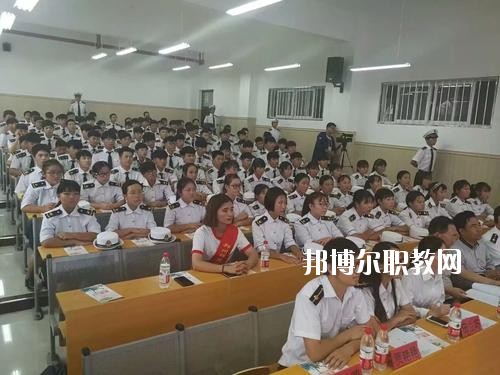 河南省經(jīng)濟(jì)技術(shù)中等職業(yè)學(xué)校2021年報名條件、招生要求、招生對象