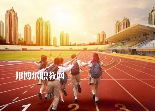 四川2020年男生上幼師學(xué)校學(xué)什么專(zhuān)業(yè)好