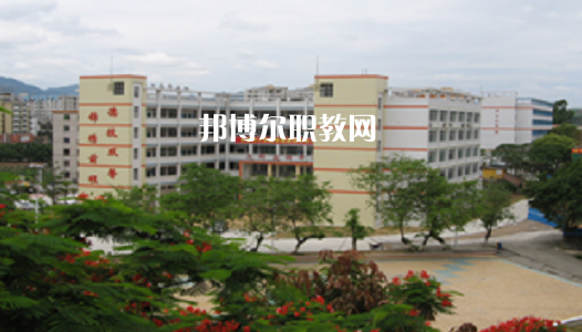 廣東肇慶四會中等專業(yè)學(xué)校2021年學(xué)費(fèi)、收費(fèi)多少