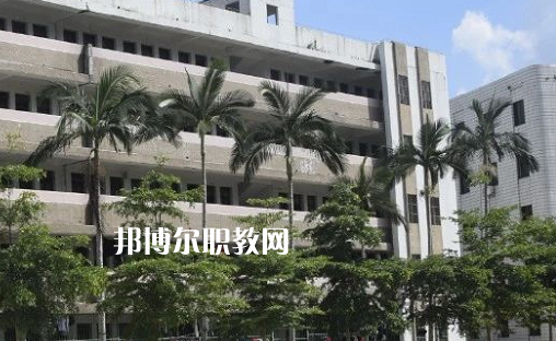 吳川職業(yè)高級(jí)中學(xué)2021年學(xué)費(fèi)、收費(fèi)多少