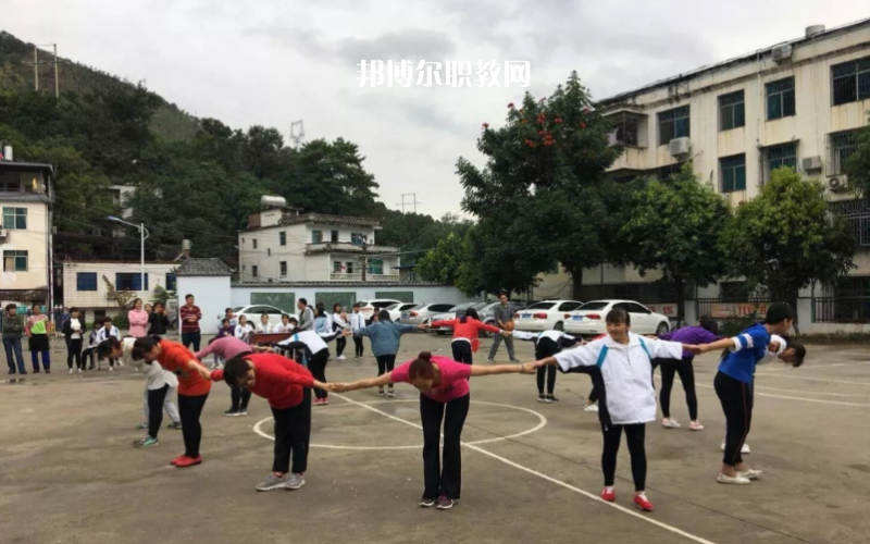 元陽縣民族職業(yè)高級(jí)中學(xué)2021年有哪些專業(yè)