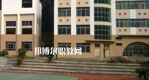 銅仁永晟職業(yè)技術(shù)學(xué)校怎么樣、好不好