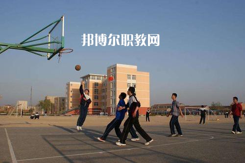 麗江民族中等專業(yè)學校2021年招生錄取分數線