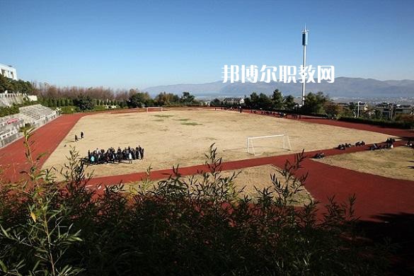 大理州財(cái)貿(mào)學(xué)校2021年報(bào)名條件、招生要求、招生對(duì)象