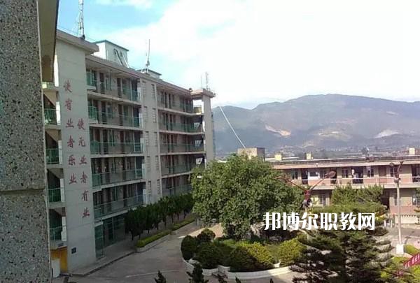 玉溪第二職業(yè)高級中學(xué)2021年學(xué)費、收費多少
