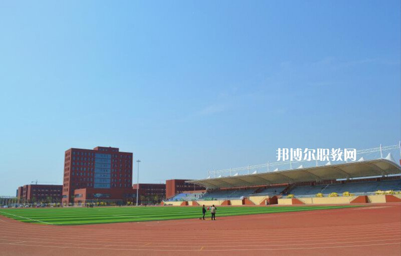 滄州渤海中等專業(yè)學校2022年報名條件、招生要求、招生對象