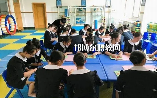 榆中縣職業(yè)教育中心2022年報(bào)名條件、招生要求、招生對(duì)象