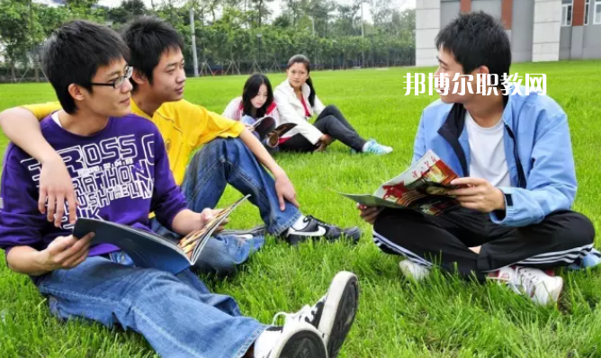 陜西創(chuàng)新工程技術(shù)學(xué)校2022年報(bào)名條件、招生要求、招生對(duì)象