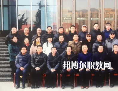 平?jīng)鲶w育運(yùn)動(dòng)學(xué)校2022年報(bào)名條件、招生要求、招生對(duì)象 