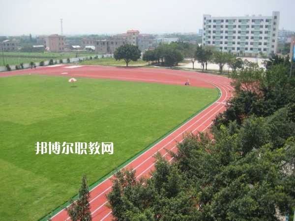 重慶萬州技師學(xué)院2022年報(bào)名條件、招生要求、招生對象 