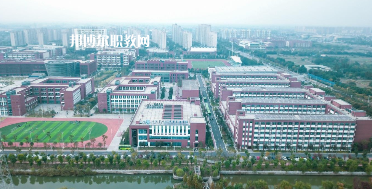 江蘇靖江中等專(zhuān)業(yè)學(xué)校怎么樣、好不好