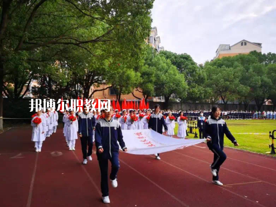 無錫衛(wèi)生高等職業(yè)技術(shù)學(xué)校2022報名條件、招生要求、招生對象