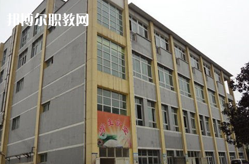 貴陽白云區(qū)職業(yè)技術(shù)學(xué)校2022年報名條件、招生要求、招生對象